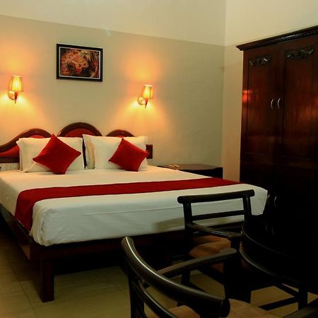 Xavier'S Residency Hotel Kollam Exterior photo
