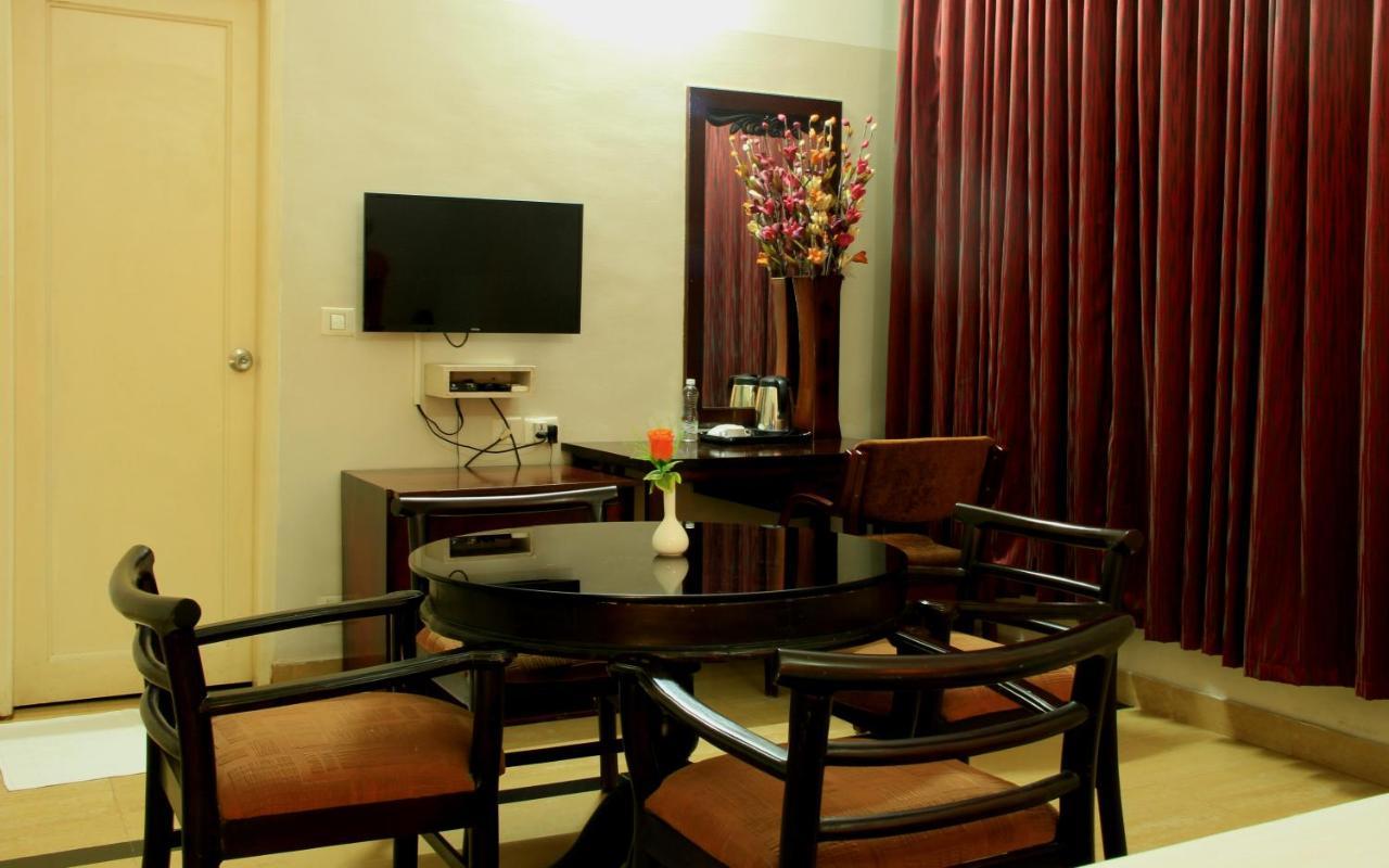 Xavier'S Residency Hotel Kollam Exterior photo
